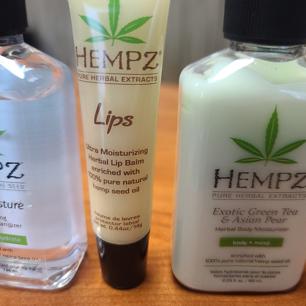 Hempz purse pal